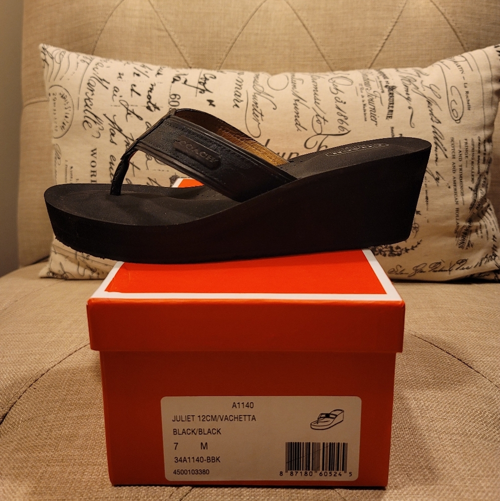 EUC Coach Juliet Wedge Flip Flop Black A1140 $110
